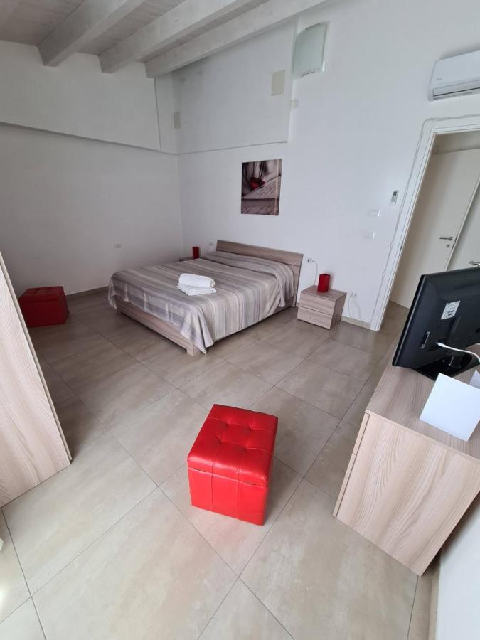 La Casa Di Toto Bed & Breakfast Pachino Eksteriør bilde